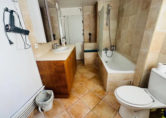 Cozy In Le Marais בית אירוח